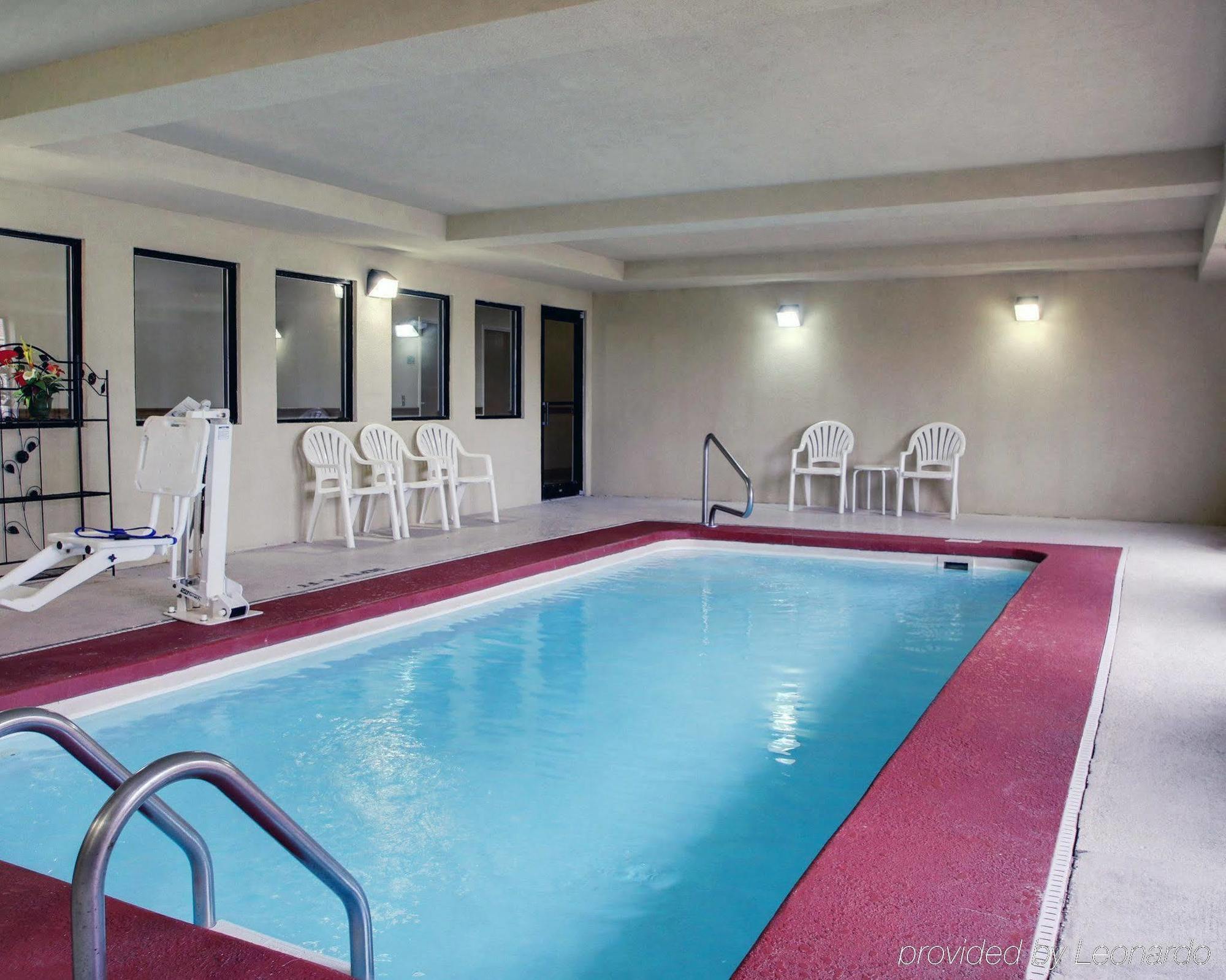 Columbia Inn & Suites 외부 사진